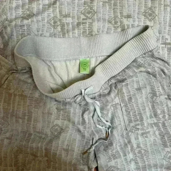 Honey Dew | Cozy matching set pajamas PJ size large fits medium - Picture 4 of 8